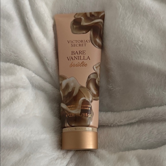 Victoria's Secret Other - Victoria's Secret Bare Vanilla Brûlée Cream